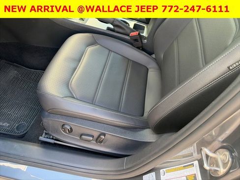 Used 2020 Volkswagen Passat 2.0T SE image 3