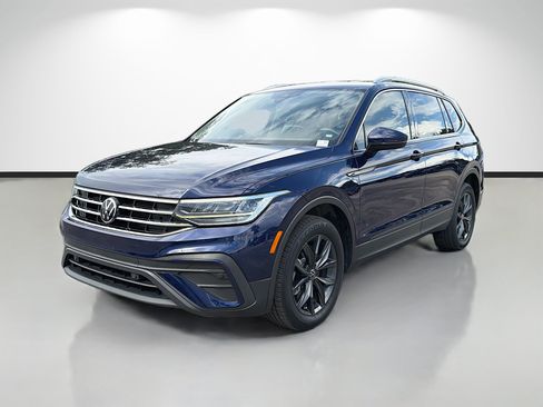Used 2023 Volkswagen Tiguan SE FWD image 7