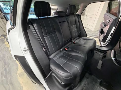 Used 2018 Land Rover Range Rover Velar S AWD/4WD image 5