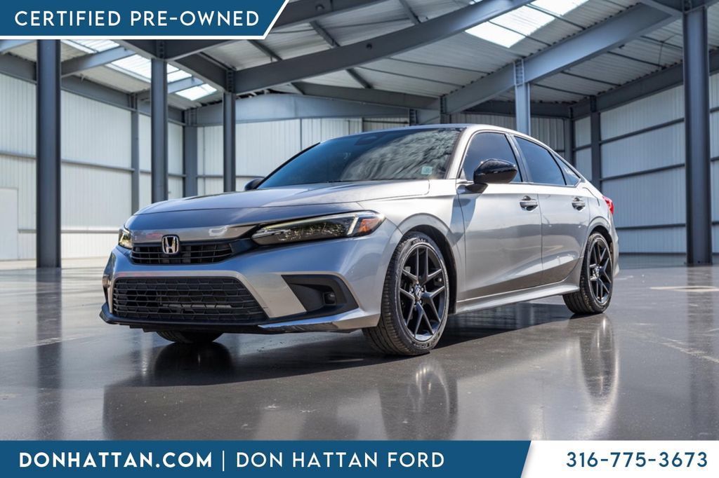 Used 2023 Honda Civic Sport image 1