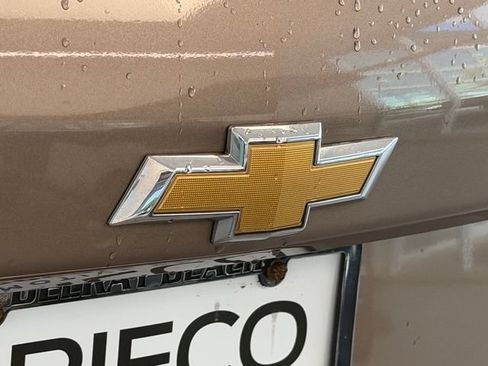 Certified 2018 Chevrolet Equinox LT AWD/4WD image 16