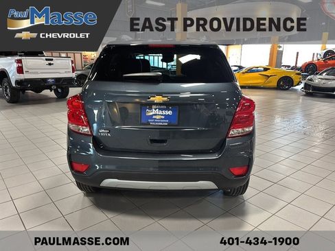 Used 2021 Chevrolet Trax LT w/ Driver Confidence Package image 7