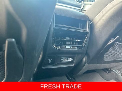 Used 2024 Jeep Grand Cherokee Altitude AWD/4WD image 40