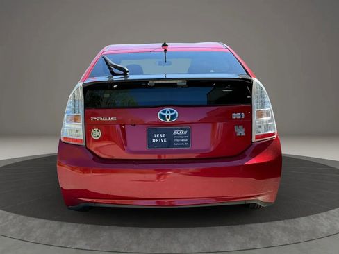 Used 2011 Toyota Prius Three w/ Navigation Pkg FWD image 5