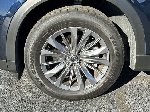 Certified 2025 MAZDA CX-90 3.3 Turbo w/ Select Package image 10