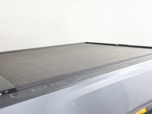 Certified 2025 GMC Sierra 2500 AT4 w/ Technology Package image 11