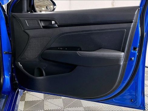 Used 2017 Hyundai Elantra Sport w/ Cargo Package image 23