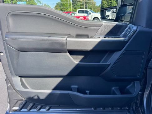 Used 2022 Ford F150 XLT w/ Equipment Group 301A Mid AWD/4WD image 19