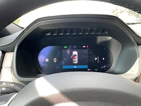 New 2026 Volvo XC90 B5 Core image 21