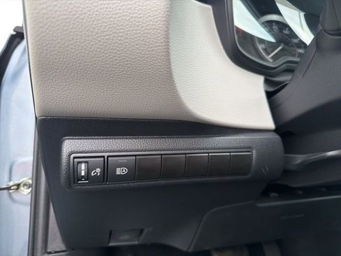 Certified 2022 Toyota Corolla LE w/ Carpet Mat Package (TMS) image 16