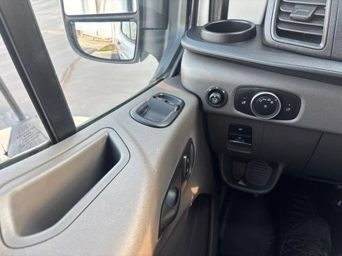 Used 2024 Ford Transit 150 Low Roof RWD image 24