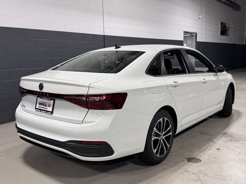 New 2025 Volkswagen Jetta Sport image 40