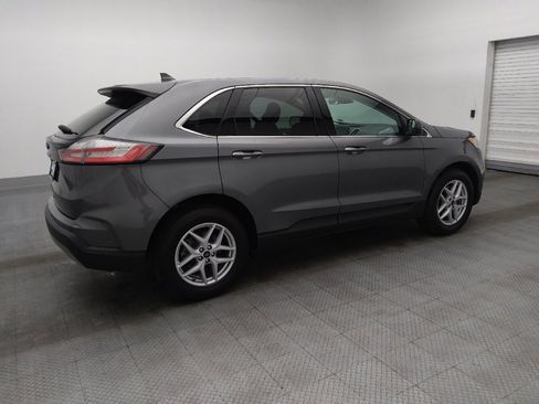 Used 2021 Ford Edge SEL w/ Convenience Package image 10