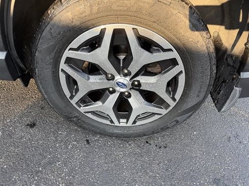 Used 2019 Subaru Forester Premium w/ All-Weather Package AWD/4WD image 35