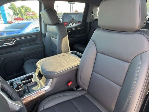 New 2026 Chevrolet Silverado 1500 LT Trail Boss w/ LT Trail Boss Premium Package AWD/4WD image 5