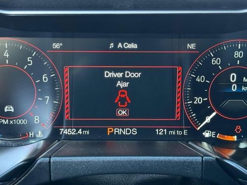 Certified 2019 Ford Mustang GT Premium w/ Equipment Group 401A image 17