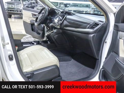 Used 2019 Honda CR-V LX image 12