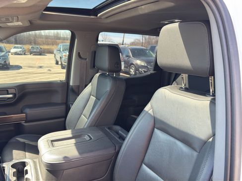 Used 2021 Chevrolet Silverado 1500 RST w/ Convenience Package II image 10