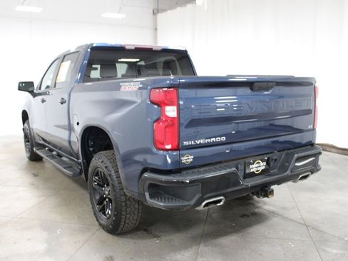 Used 2022 Chevrolet Silverado 1500 LT Trail Boss AWD/4WD image 7