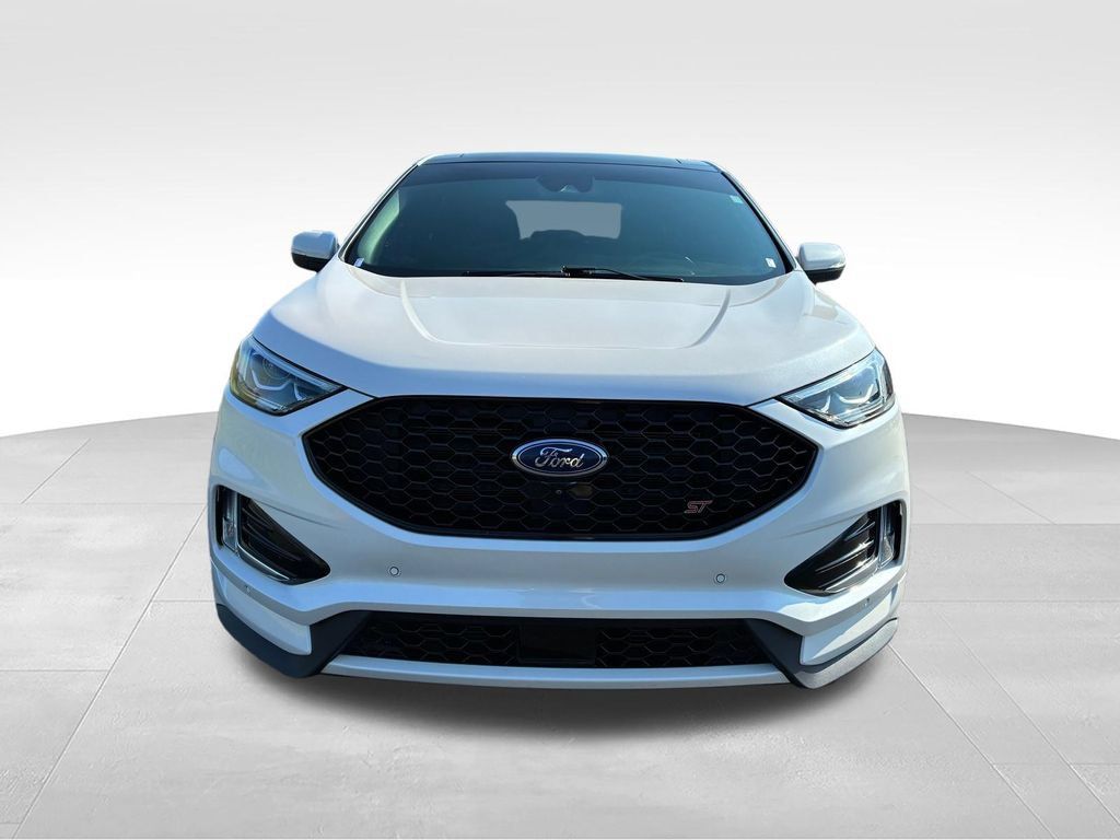 Used 2019 Ford Edge ST w/ Equipment Group 401A AWD/4WD image 6