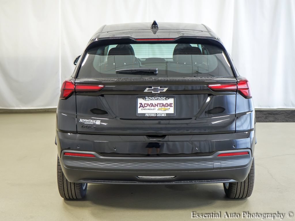 New 2027 Chevrolet Bolt LT w/ Comfort Package FWD image 6