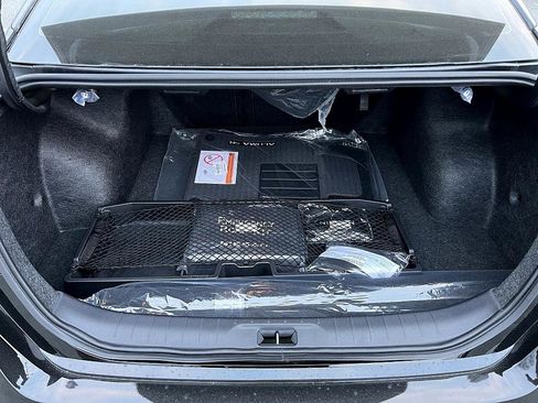 New 2025 Nissan Altima 2.5 SR image 28