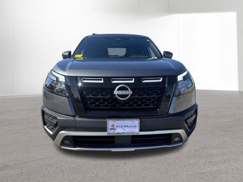 Used 2025 Nissan Pathfinder Rock Creek AWD/4WD image 30