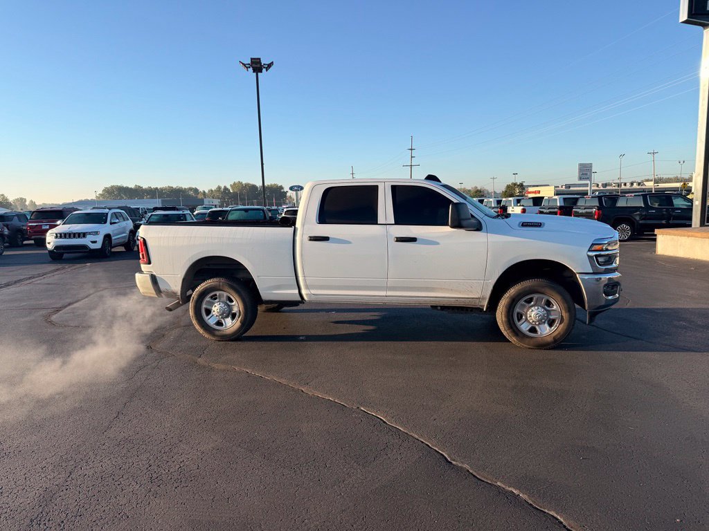 Used 2025 RAM 2500 Tradesman w/ Chrome Appearance Group AWD/4WD image 8