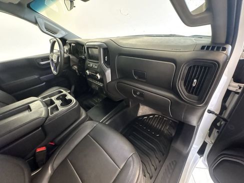 Used 2021 GMC Sierra 1500 2WD Crew Cab w/ Fleet Convenience Package image 30