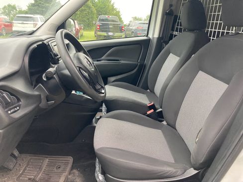 Used 2021 RAM ProMaster City Tradesman FWD image 5