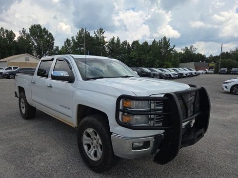 Used 2015 Chevrolet Silverado 1500 LTZ Z71 w/ LTZ Plus Package AWD/4WD image 7