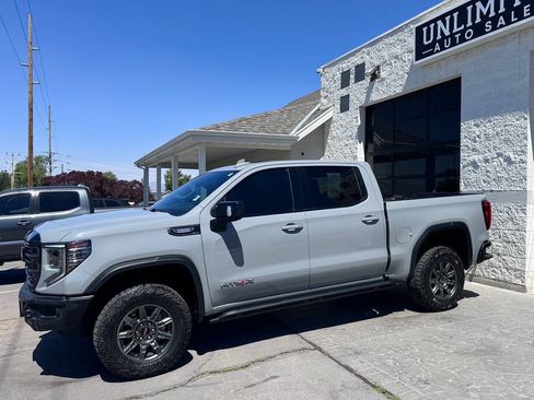 Used 2024 GMC Sierra 1500 AT4X AWD/4WD image 9