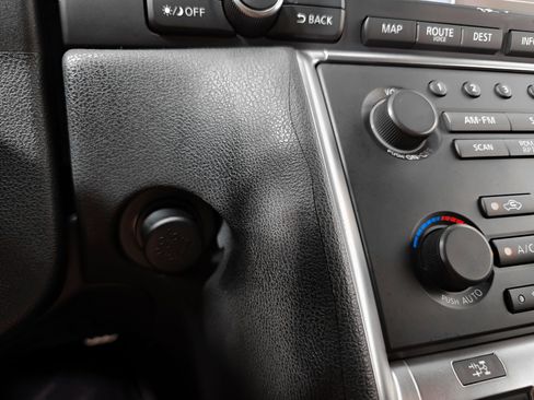 Used 2010 Nissan GT-R Premium image 53