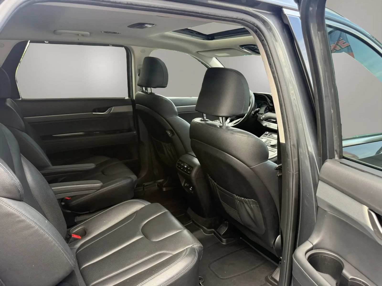 Used 2021 Hyundai Palisade SEL w/ Premium Package FWD image 43