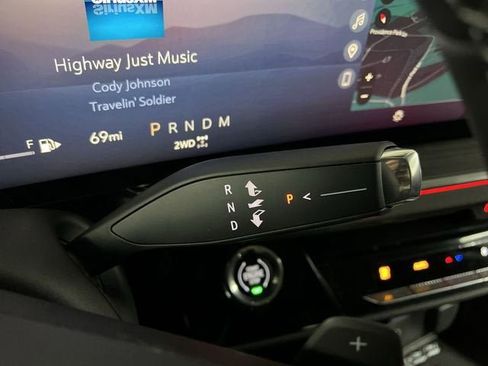 New 2026 Buick Envision Preferred image 16