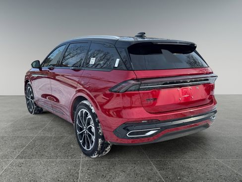 New 2026 Lincoln Nautilus Reserve image 3