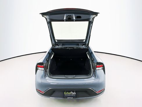 Used 2025 Toyota Prius LE image 28