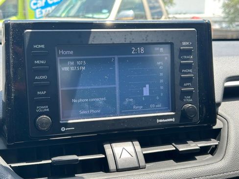 Certified 2022 Toyota RAV4 XLE FWD image 29