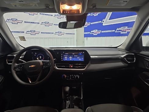Used 2025 Chevrolet TrailBlazer LT image 26