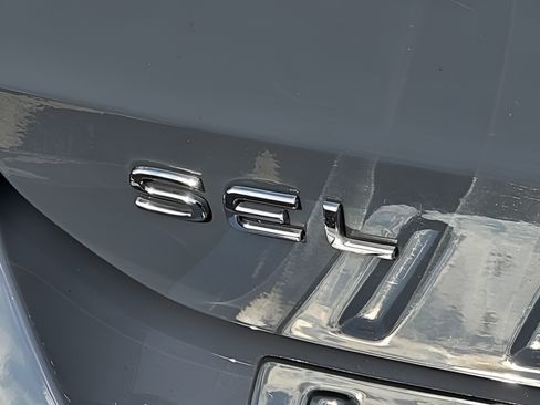 Certified 2022 Volkswagen Taos SEL AWD/4WD image 32