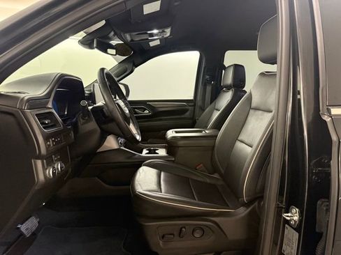 Used 2023 GMC Yukon SLT image 28