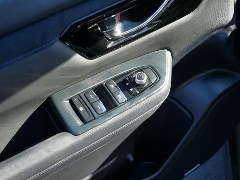 Used 2025 Subaru Forester Limited w/ Popular Package #2 image 19