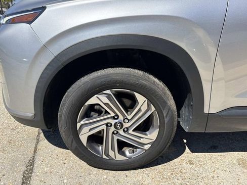 Used 2023 Hyundai Santa Fe SEL image 3