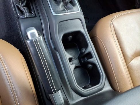 Used 2020 Jeep Wrangler Unlimited Rubicon AWD/4WD image 27