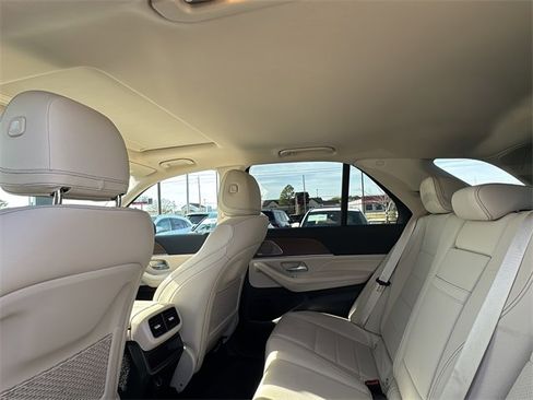 Certified 2022 Mercedes-Benz GLE 350 4MATIC w/ Premium Package image 13