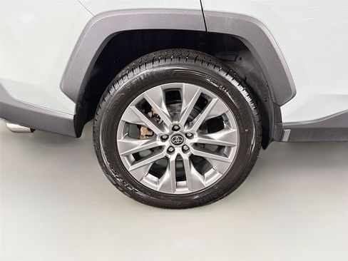 Used 2023 Toyota RAV4 XLE Premium AWD/4WD image 34
