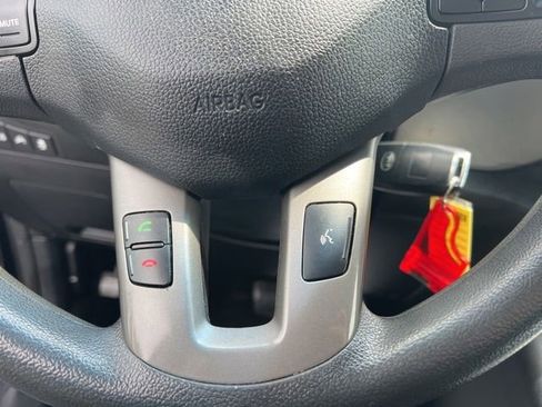 Used 2015 Kia Sportage LX FWD image 16