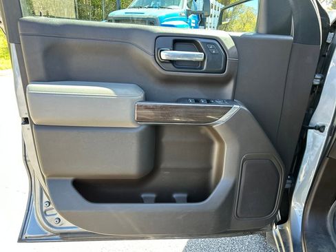 Used 2020 Chevrolet Silverado 1500 LT w/ All-Star Edition image 9