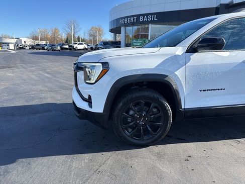 New 2026 GMC Terrain Elevation w/ Elevation Premium Package image 5