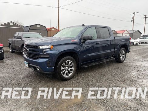 Used 2022 Chevrolet Silverado 1500 RST image 1